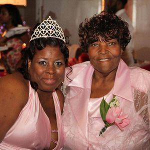 Meet your Posher, Lynette